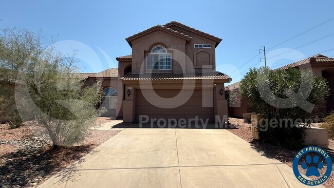 3211 E Behrend Dr photo 2