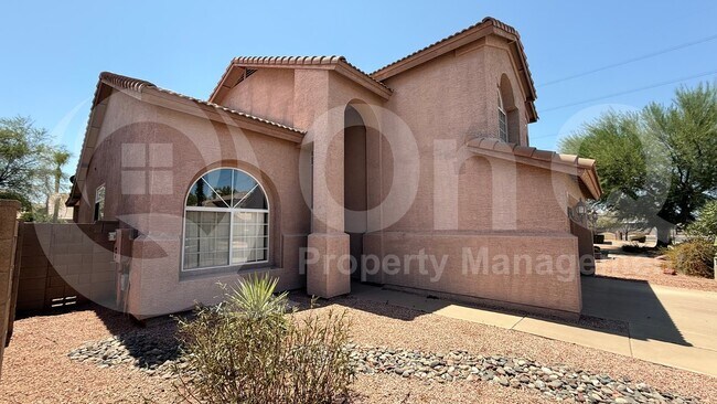 3211 E Behrend Dr photo 3