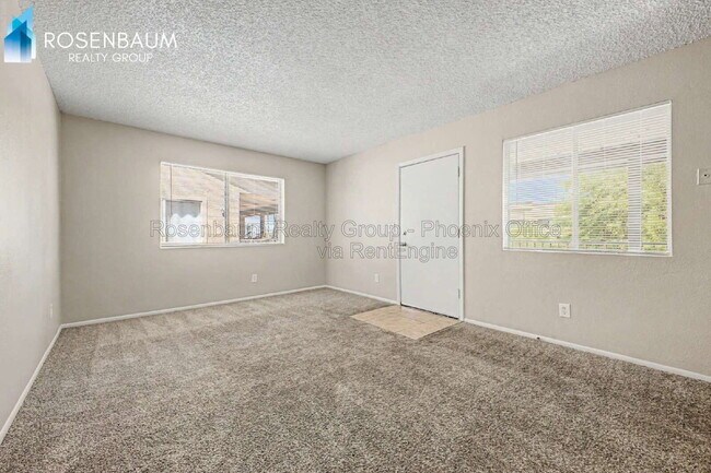 737 W 1st Ave Mesa, AZ 85210