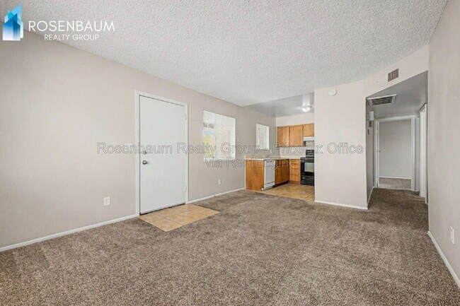 737 W 1st Ave Mesa, AZ 85210 photo 3