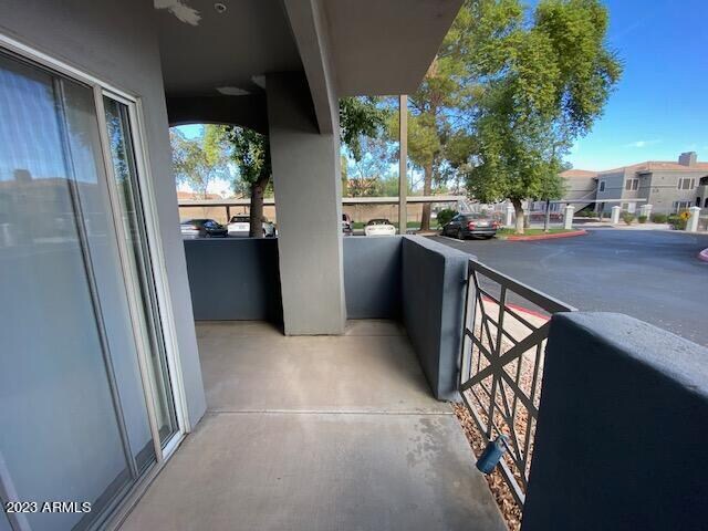 600 W Grove Pkwy Tempe, AZ 85283 photo 3