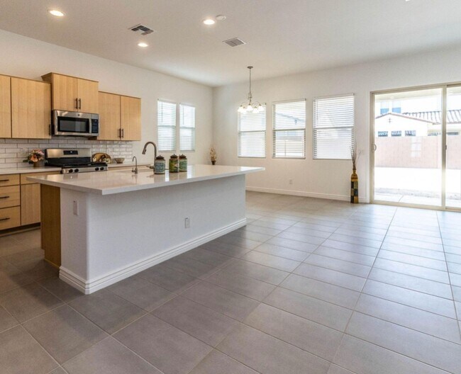 21063 E Mayberry Rd Queen Creek, AZ 85142 photo 4