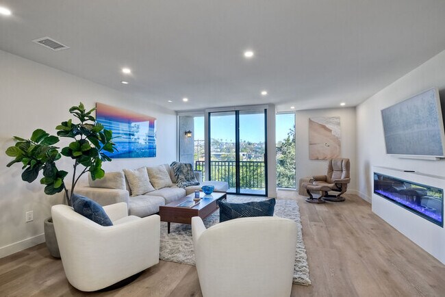 916 Sealane Dr Encinitas, CA 92024