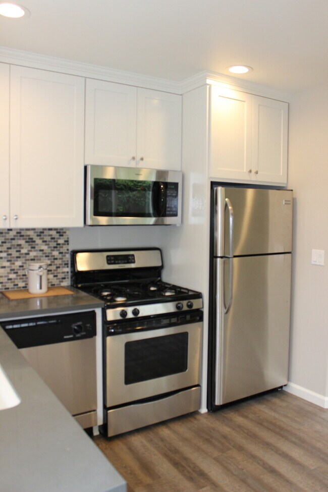7043 Saranac St San Diego, CA 92115 photo 3