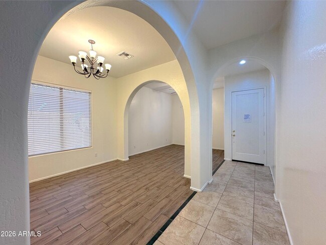 3013 W Glenhaven Dr Phoenix, AZ 85045 photo 3