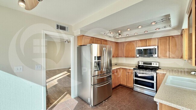 2283 W Orchid Ln Chandler, AZ 85224 photo 4