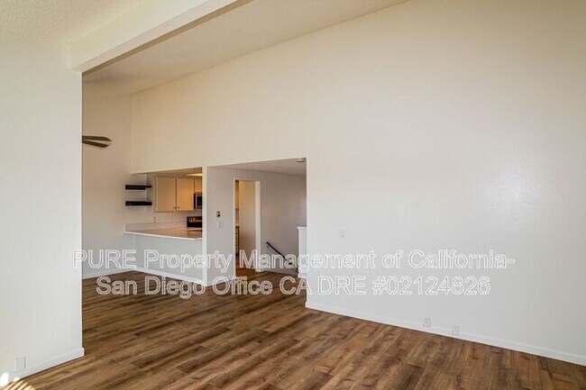 1985 Seawind Way Oceanside, CA 92054 photo 4