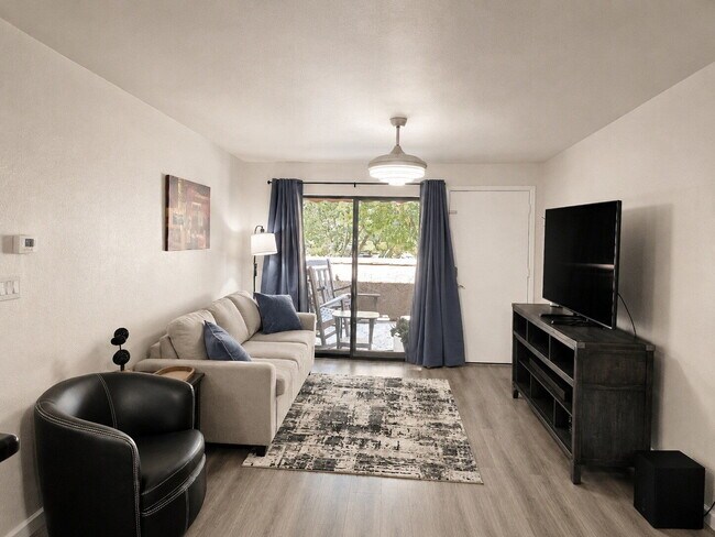 5757 W Eugie Ave Glendale, AZ 85304 photo 4