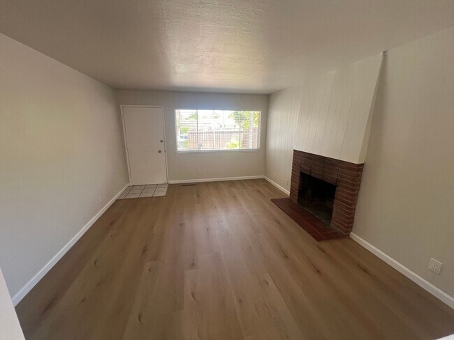 1503-1505 S Wolfe Rd Sunnyvale, CA 94087 photo 4