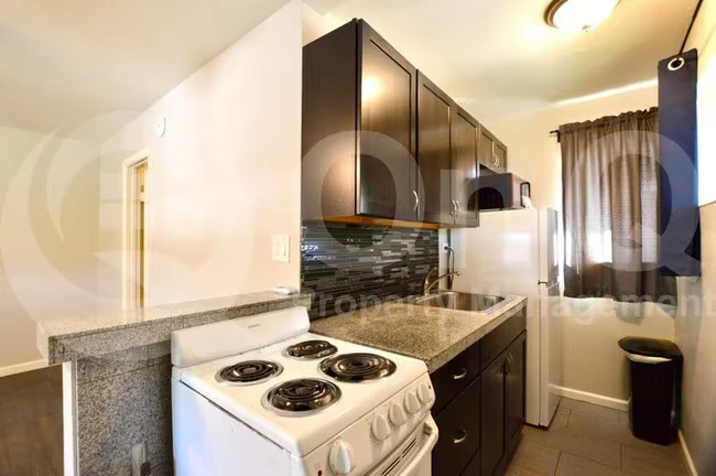 825 N 2nd Ave Phoenix, AZ 85003 photo 4