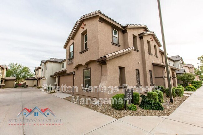 16405 W Latham St Goodyear, AZ 85338 photo 3