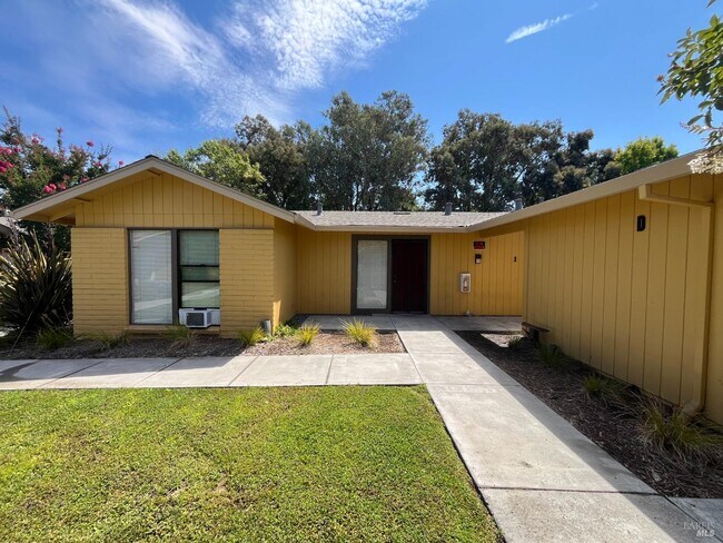 2750 Coffey Ln Santa Rosa, CA 95403 photo 3