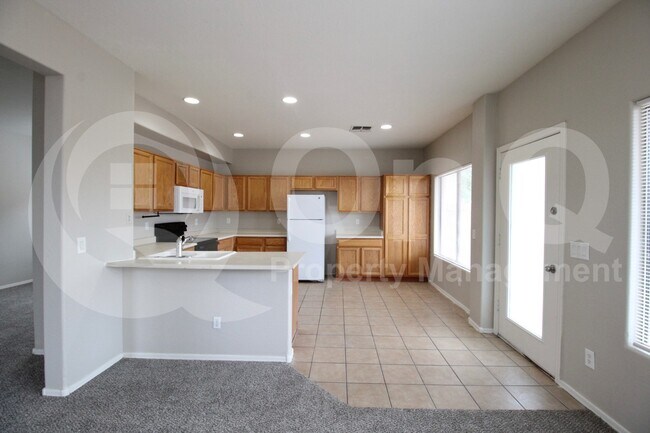 2177 S 88th Ave Tolleson, AZ 85353 photo 5