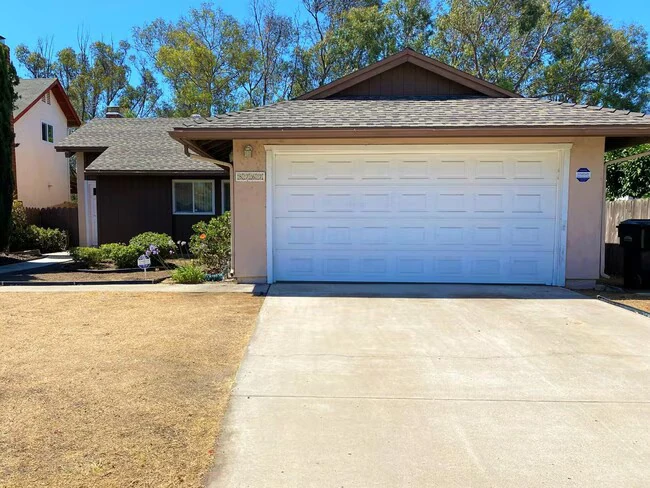 8767 Jade Coast Dr San Diego, CA 92126