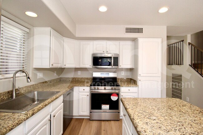 20814 N 38th St Phoenix, AZ 85050 photo 3