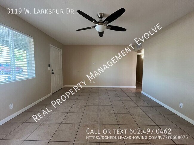 3119 W Larkspur Dr Phoenix, AZ 85029 photo 4