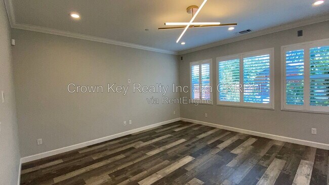 416 E Solare Ave Tracy, CA 95391 photo 3