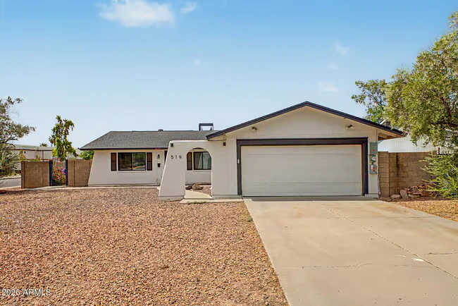 3 Bed, 2 Bath, Updated Tempe Home photo 3