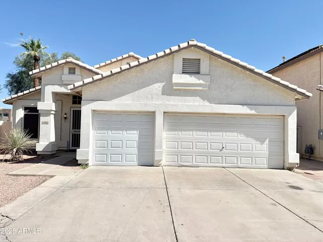 13896 W Wilshire Dr