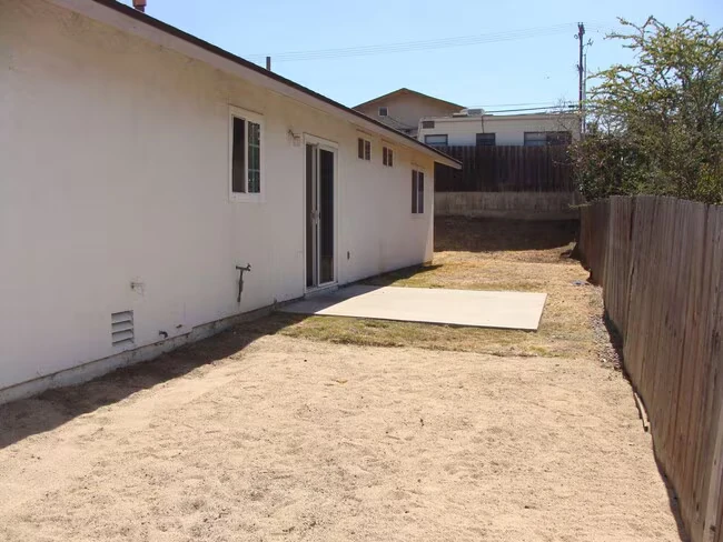 1950 Washington St Lemon Grove, CA 91945 photo 4