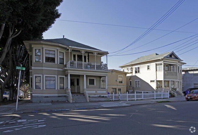904-914 24th St San Diego, CA 92102