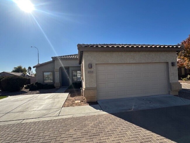 6288 S Nash Way Chandler, AZ 85249 photo 2