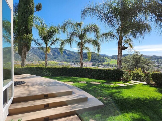 632 Oakwood Crk Gln Escondido, CA 92027 photo 4