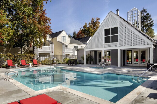 Alderwood photo 3