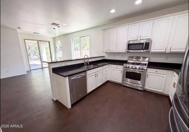 4541 S Merriman Way Gilbert, AZ 85297 photo 4