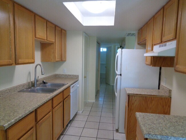 1882 S Monterey Dr Apache Junction, AZ 85120 photo 2