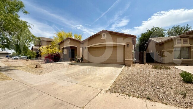 5121 W Grenadine Rd Phoenix, AZ 85339 photo 2