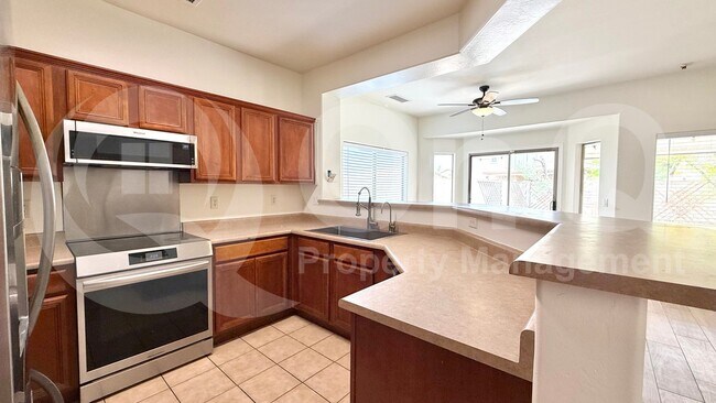 5121 W Grenadine Rd Phoenix, AZ 85339 photo 4