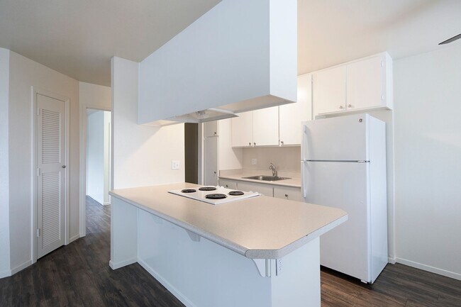 3113 Market St San Diego, CA 92102 photo 3