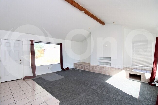 20429 N 21st Dr Phoenix, AZ 85027 photo 5