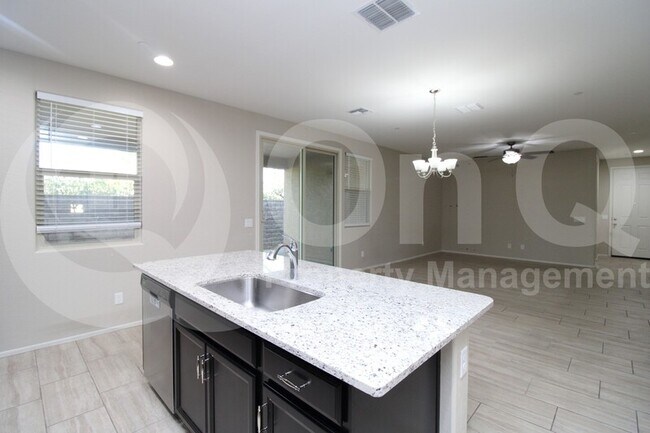 1343 N Balboa Mesa, AZ 85205 photo 3