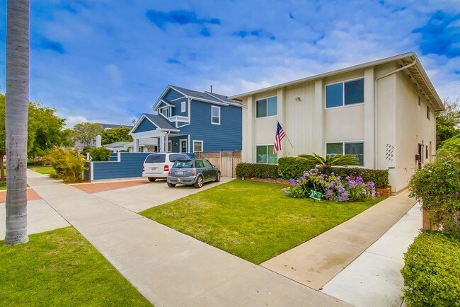 745-751 D Ave Coronado, CA 92118 photo 5