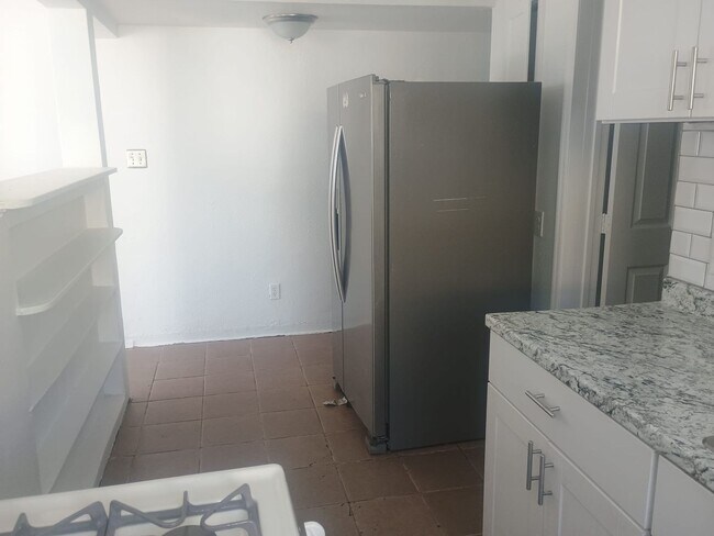 1514 E Roosevelt St Phoenix, AZ 85006 photo 5