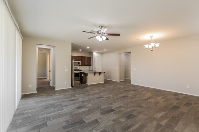 4150 W Ardmore Rd Phoenix, AZ 85339 photo 5