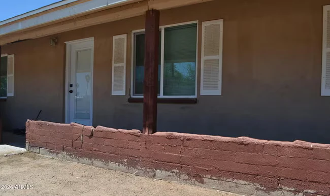 44 N Mountain Rd Apache Junction, AZ 85120 photo 2