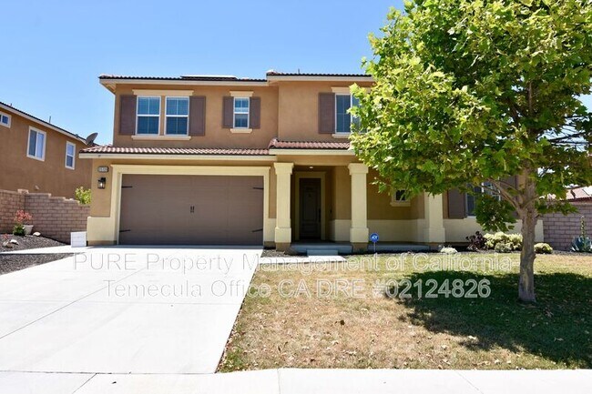 35139 Painted Rock St Winchester, CA 92596 photo 2