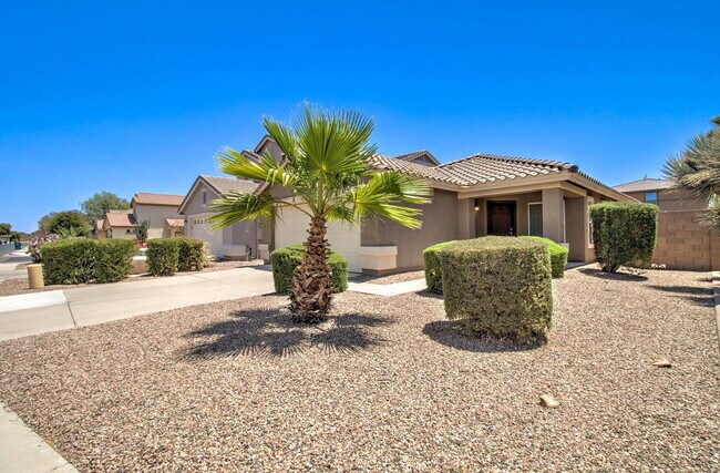 41375 W Cahill Dr Maricopa, AZ 85138 photo 3