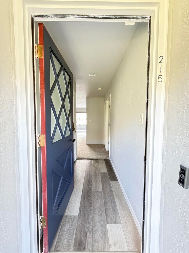 339 Broadway Alameda, CA 94501 photo 3