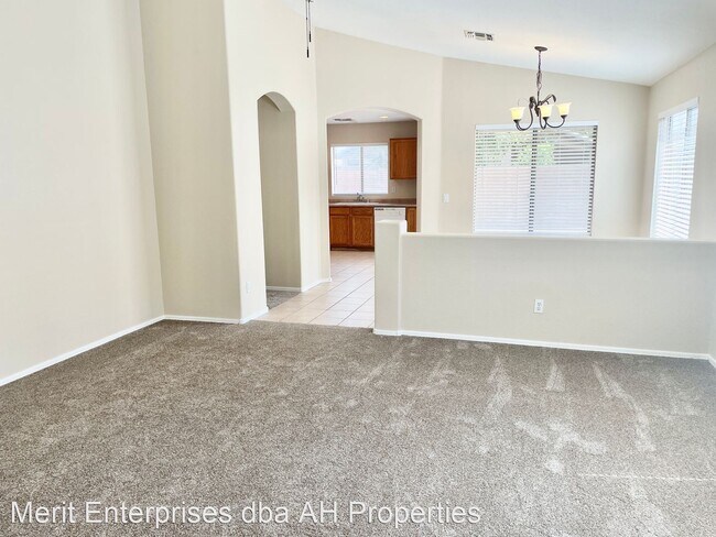 12517 W Grant St Avondale, AZ 85323 photo 3