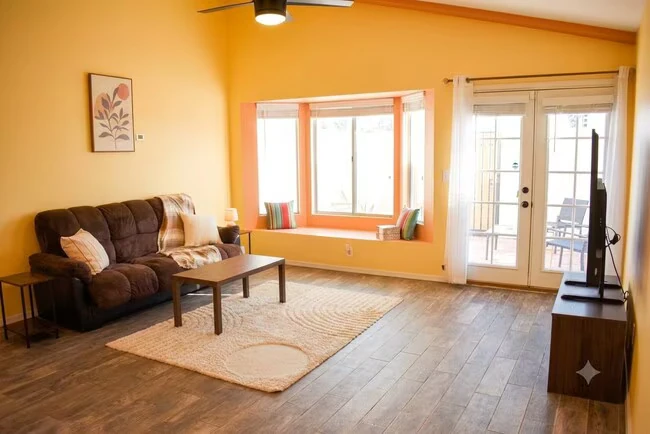 4175 E Pecan Rd Phoenix, AZ 85040 photo 5