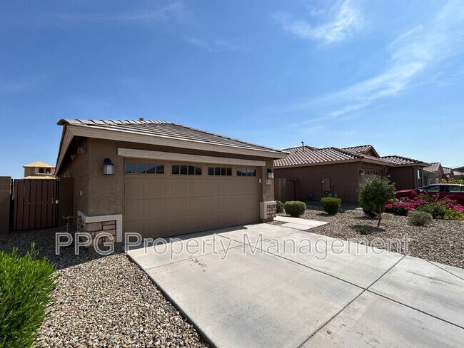 16422 W Saguaro Park Ln Surprise, AZ 85387 photo 2