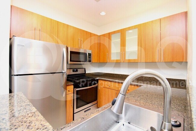 6900 E Princess Dr Phoenix, AZ 85054 photo 2