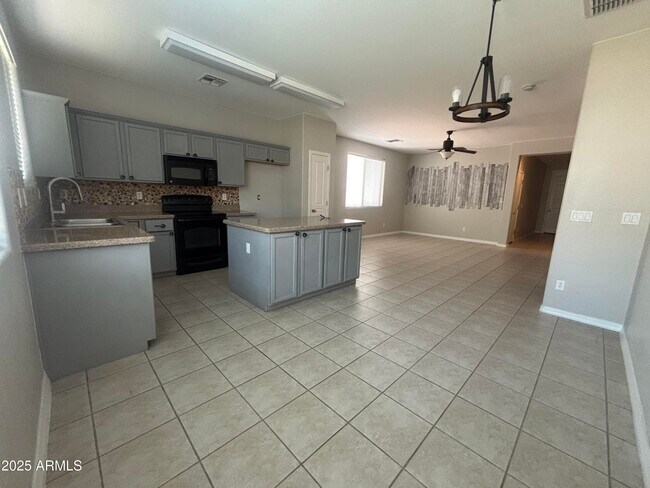 3942 E Claxton Ave Gilbert, AZ 85297 photo 5