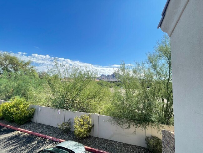7303 N 14th St Phoenix, AZ 85020 photo 3