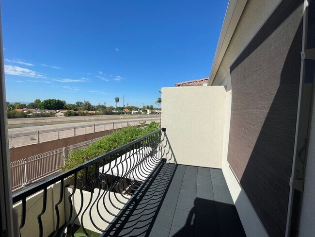 7303 N 14th St Phoenix, AZ 85020 photo 4