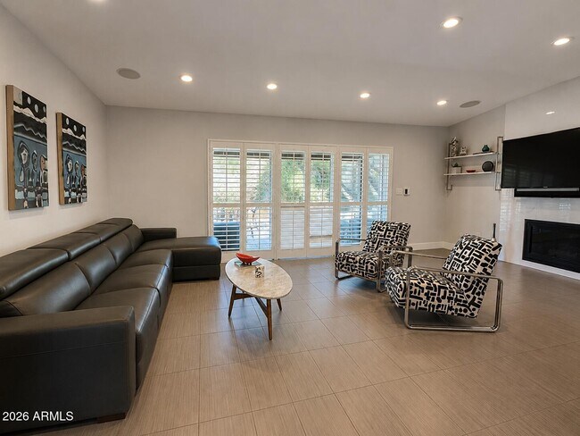 8526 E San Jacinto Dr photo 5
